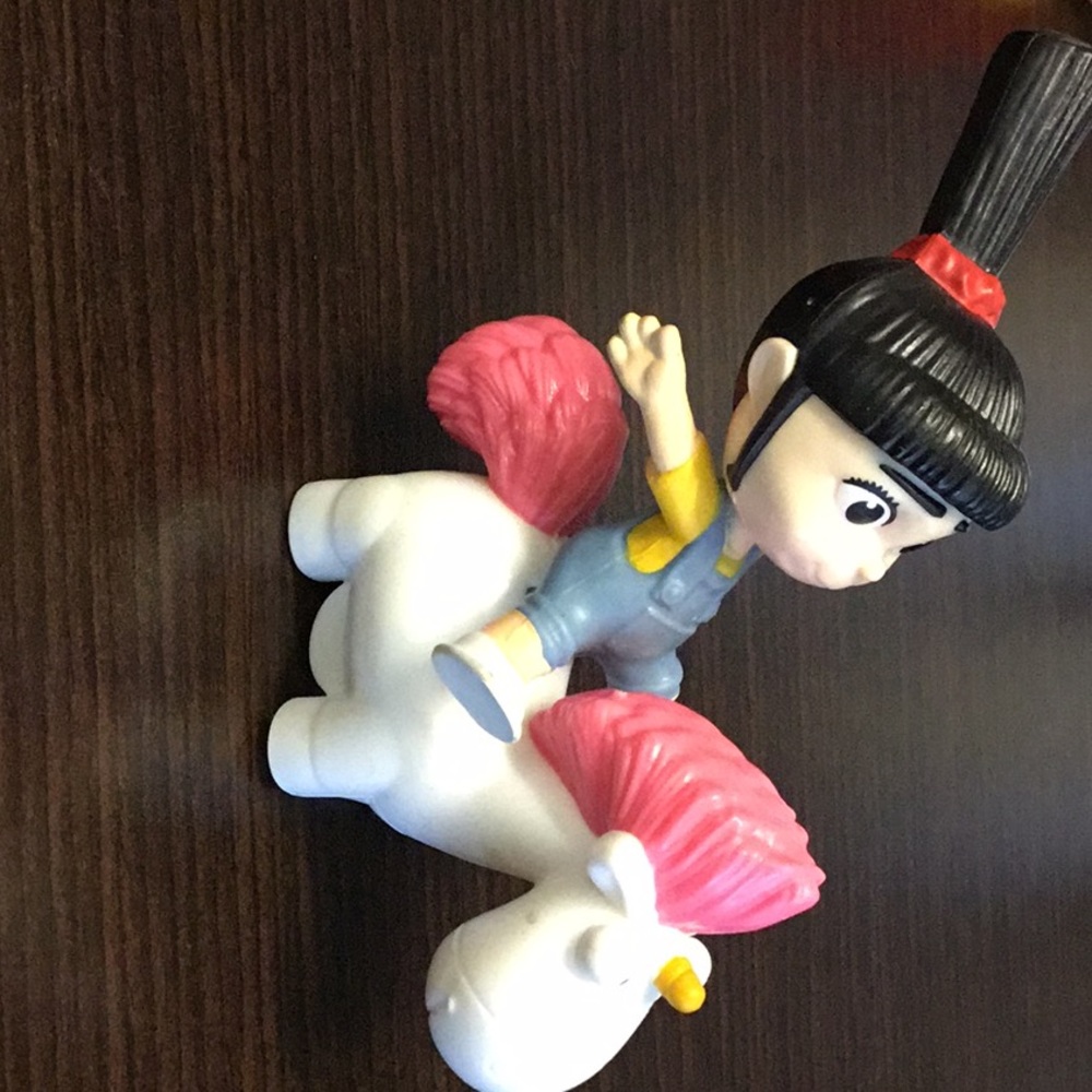 Meet your Posher, Freda